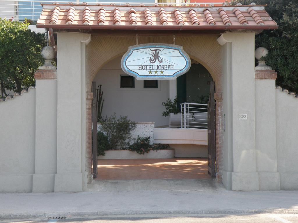 Hotel Joseph Marina di Pietrasanta Exterior foto